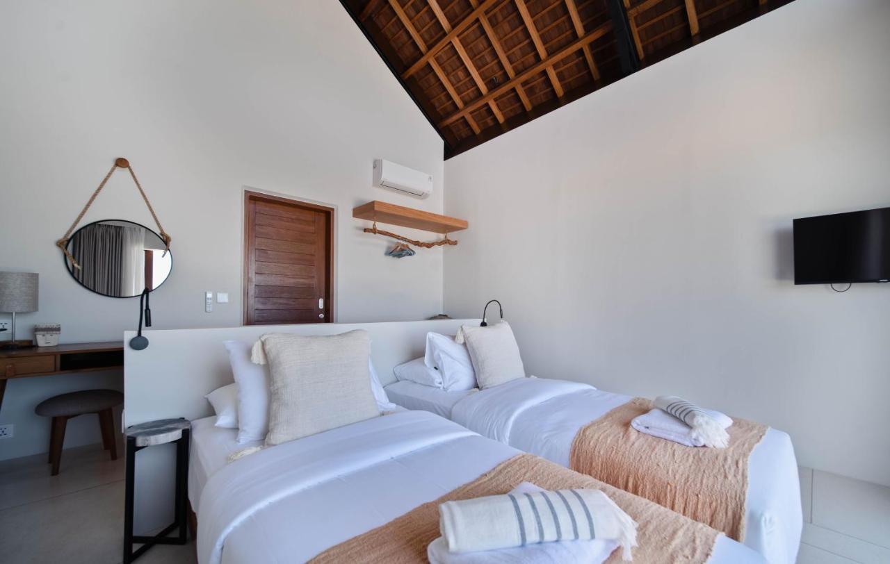 Luxury Ocean View Villas With Private Cook And Free Gym Membership Kuta  Dış mekan fotoğraf